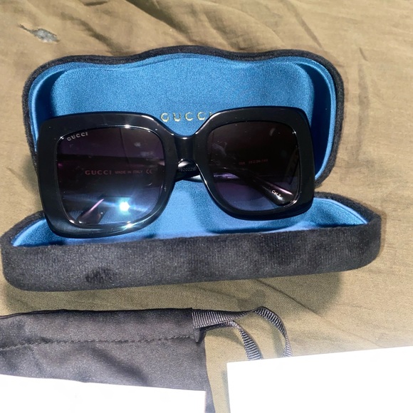 Gucci sunglasses main image 6